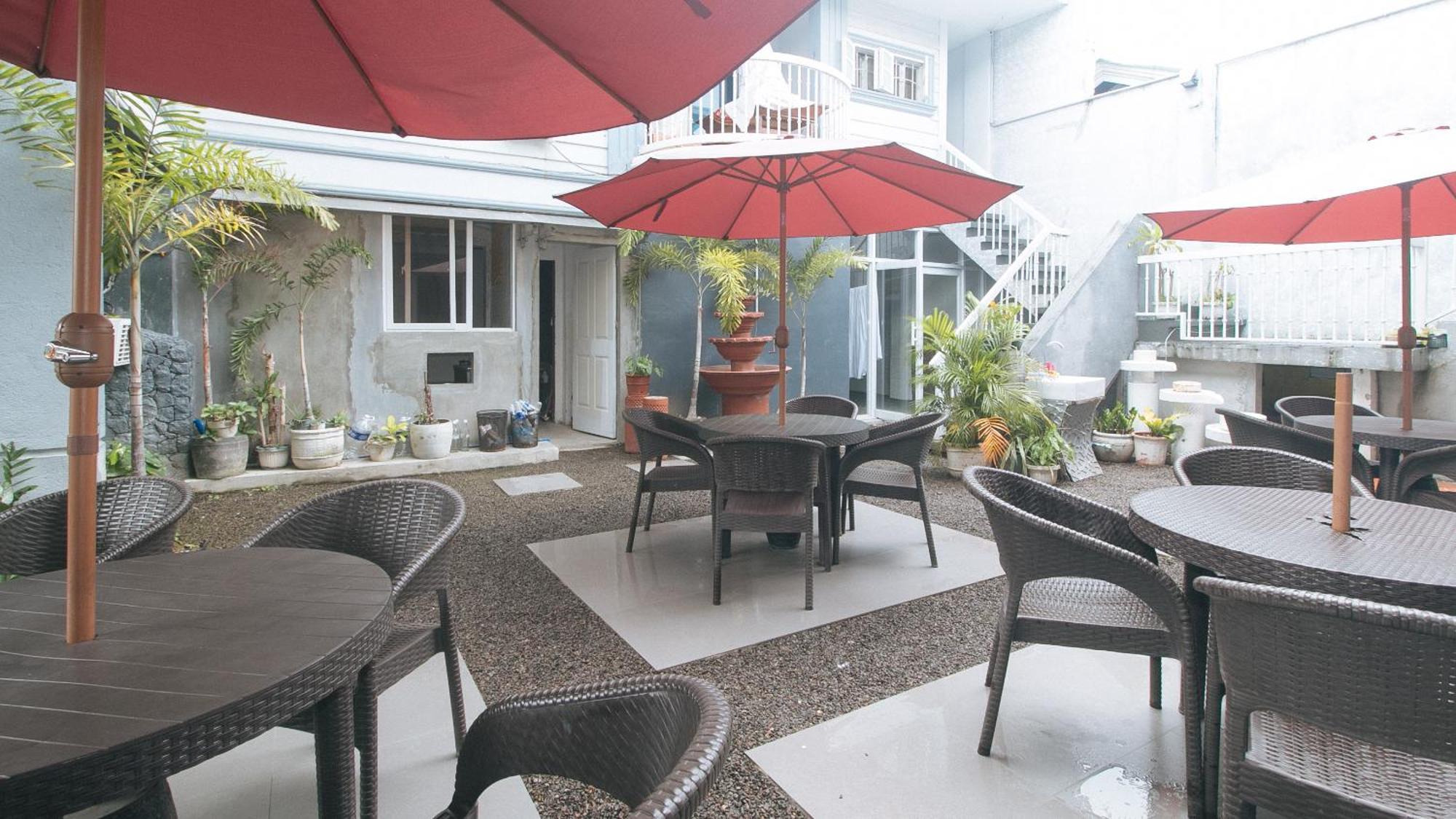 Reddoorz Premium At The Grand Peninsula Suites Balanga Exterior photo